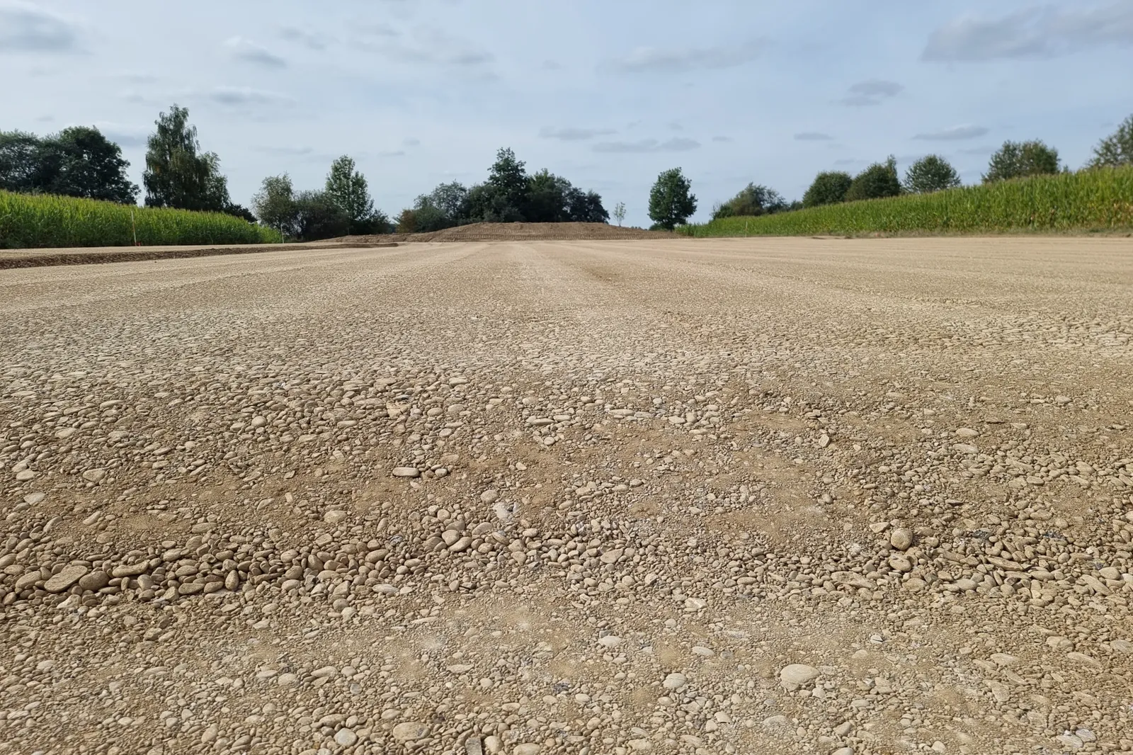 Herstellung eines Planums im Straßenbau